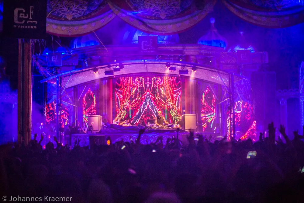 RICHIE HAWTIN DJ Show